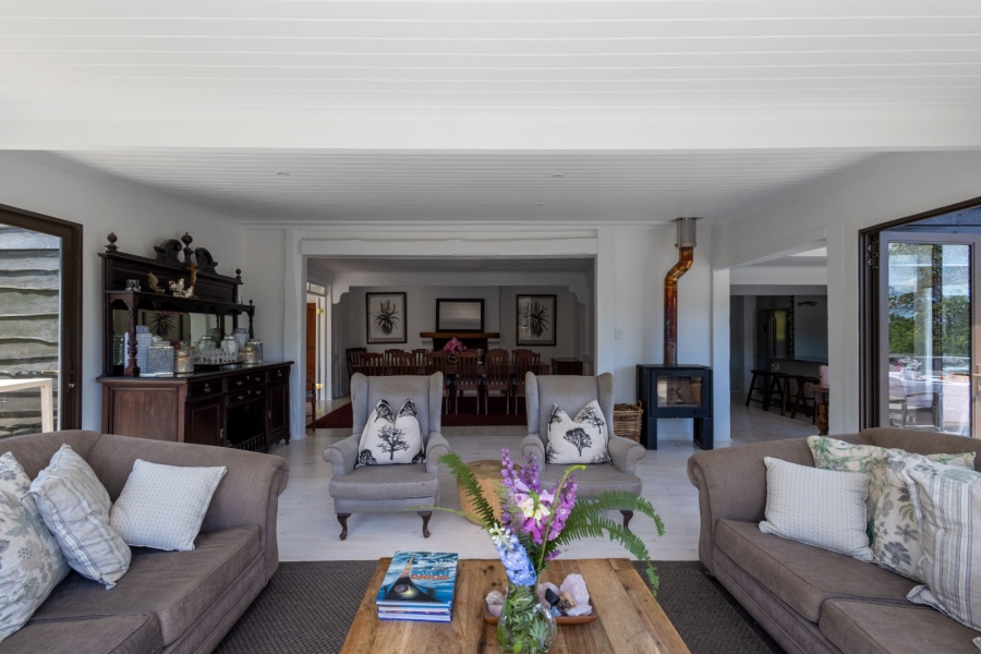 3 Bedroom Property for Sale in The Crags Western Cape